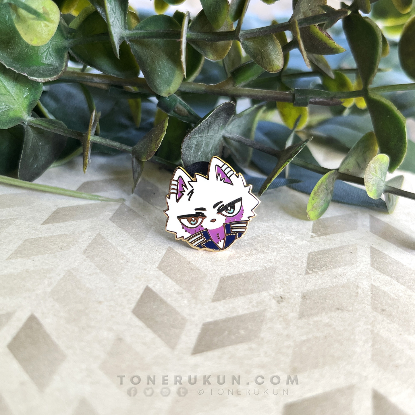 Mini Animals: Wave 1 & 2 ♦ Enamel Pin