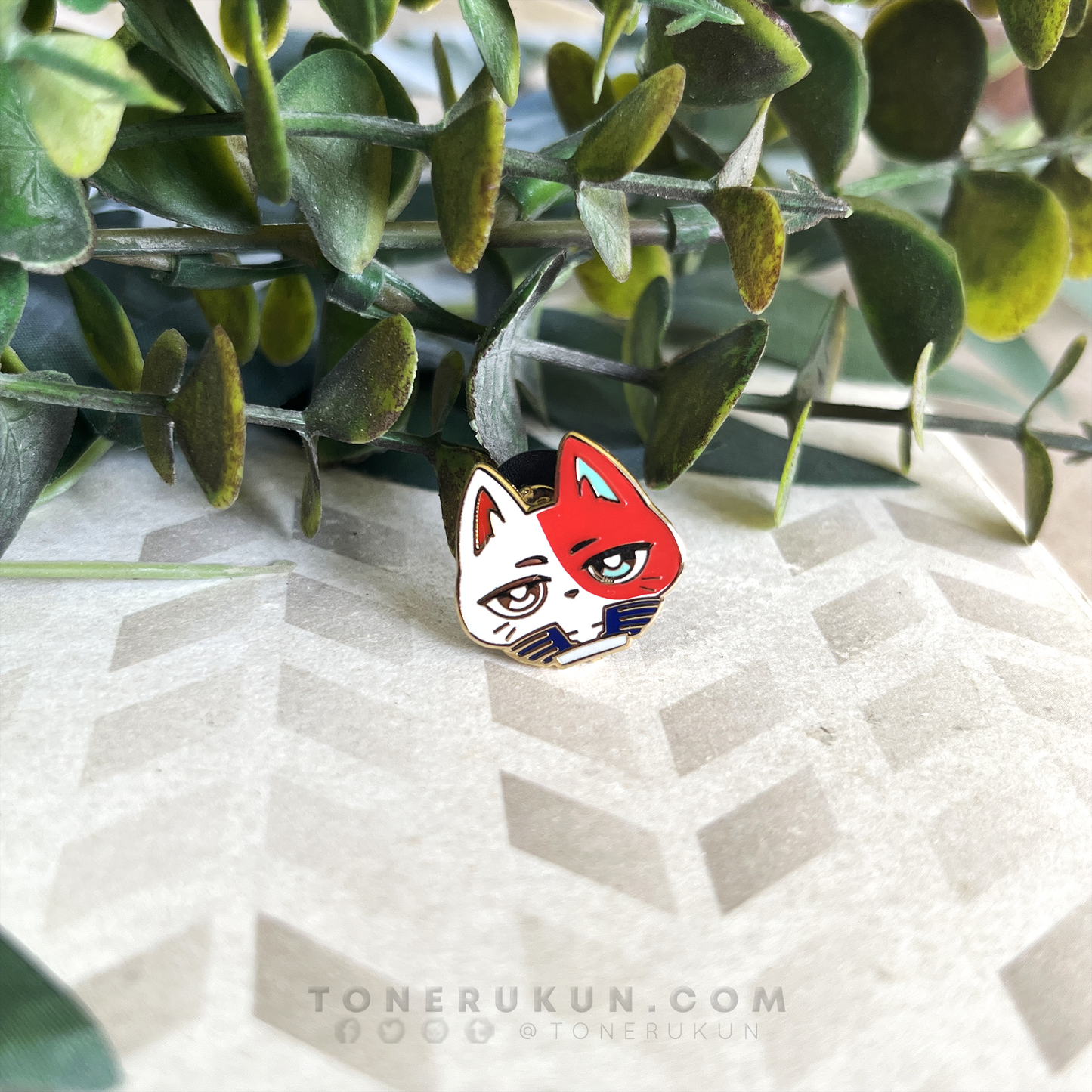 Mini Animals: Wave 1 & 2 ♦ Enamel Pin