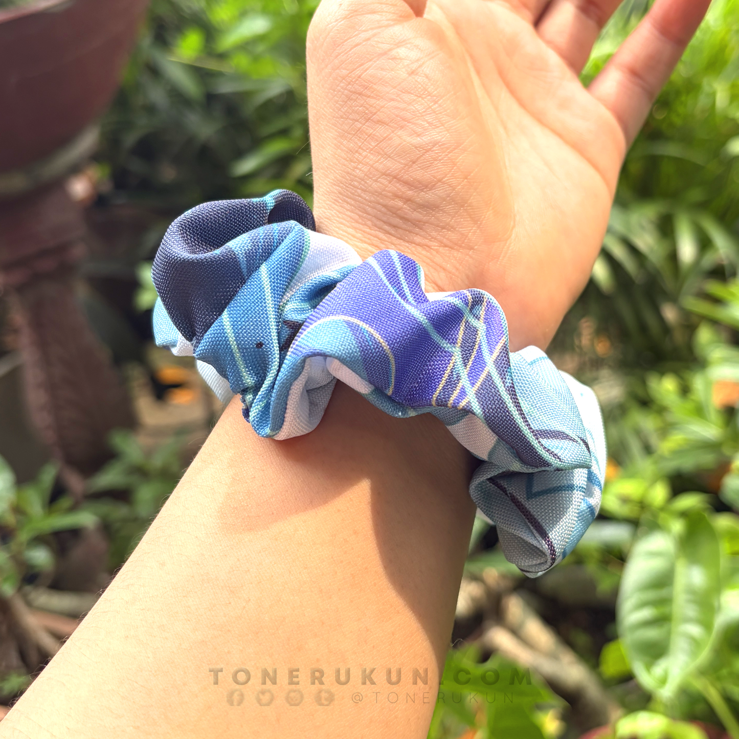 Genshin Impact: Xiao ♦ Scrunchie